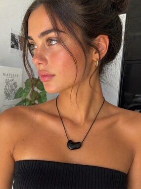 Minimalist Black Bean Pendant Necklace - Women's Jewelry